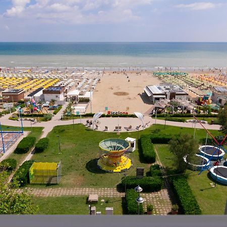 Residence Flow-R Riccione Dış mekan fotoğraf