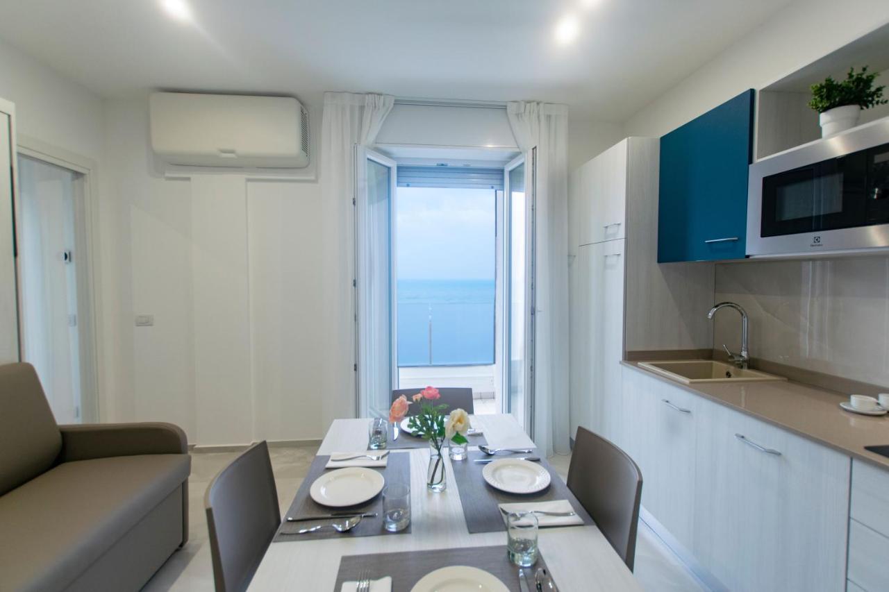 Residence Flow-R Riccione Dış mekan fotoğraf