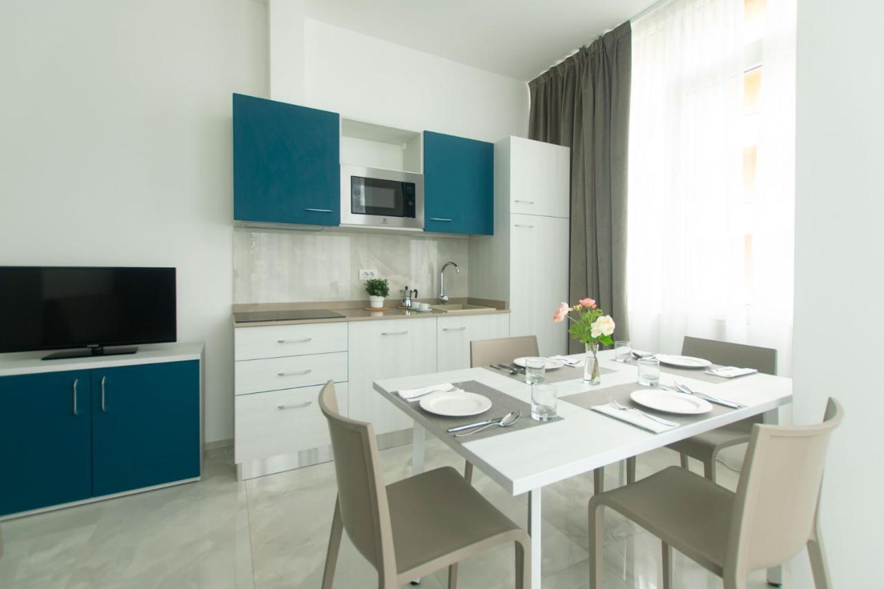 Residence Flow-R Riccione Dış mekan fotoğraf